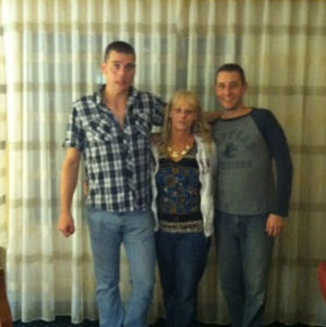 Meet your Posher, Debra